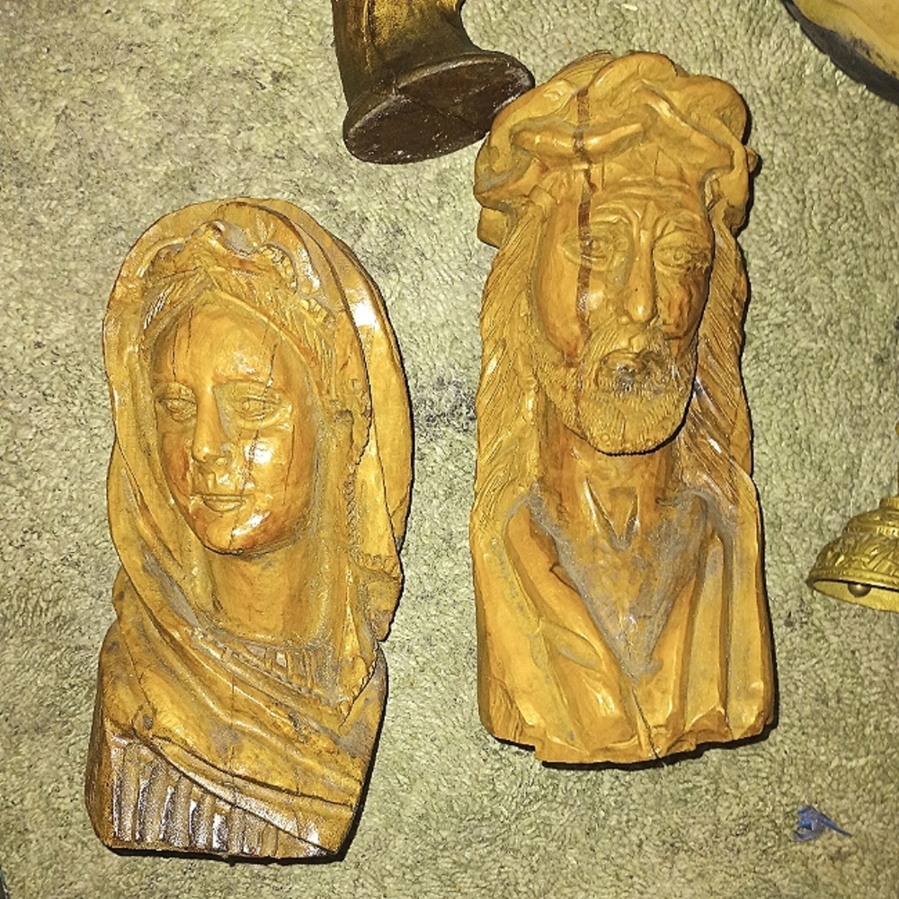 Jesus and mother Mary religious wood carving rare